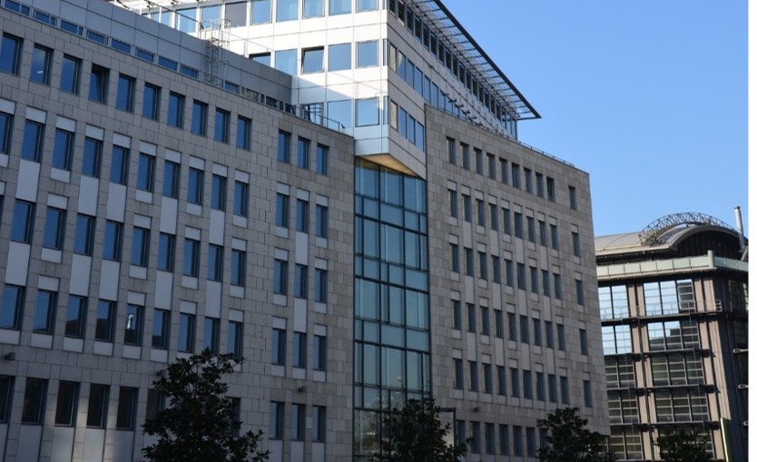 BÜROHAUS “SQ41”