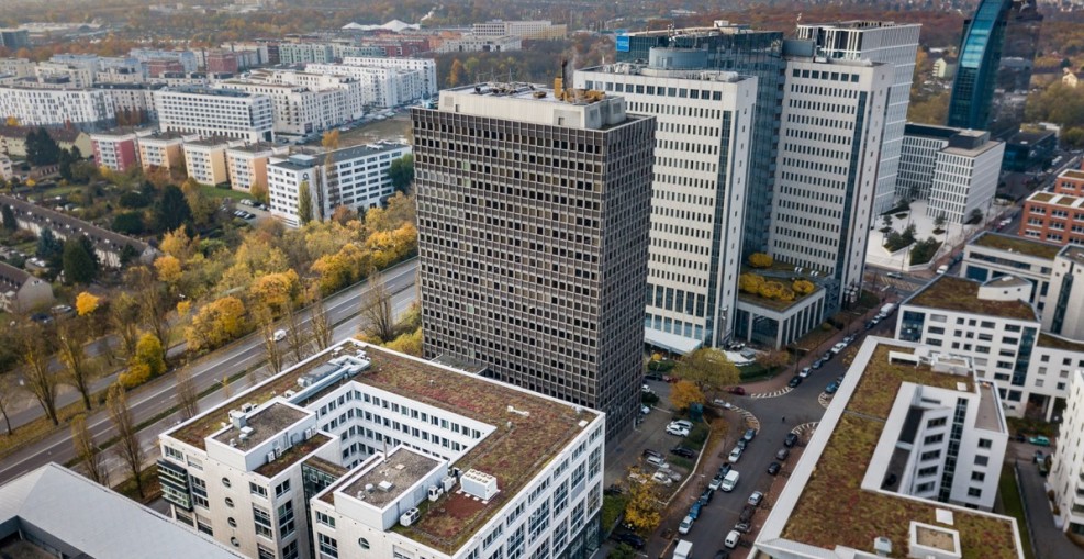 BÜROHAUS „THA 108”